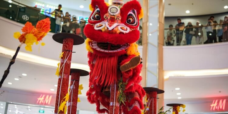 Grand Galaxy Park Hadirkan “Lunar Bloom”, Perayaan Imlek Untuk Keluarga