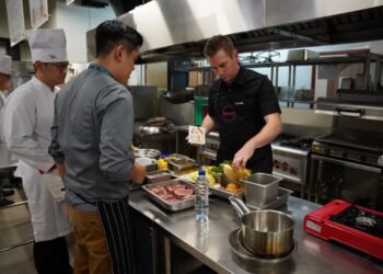 Hotel Management BINUS University Hadirkan Callum Hann, Australian MasterChef Personality, dalam “Taste of Australia 2026” di BINUS @Anggrek Campus
