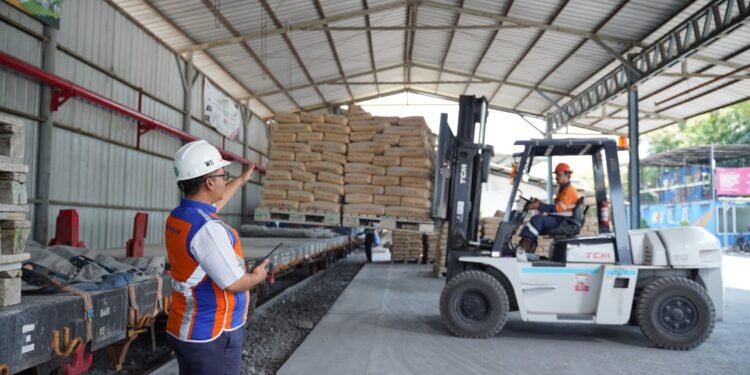 KAI Logistik Kelola 1,1 Juta Ton Barang di Januari 2026, 47% Di antaranya Non Batu Bara