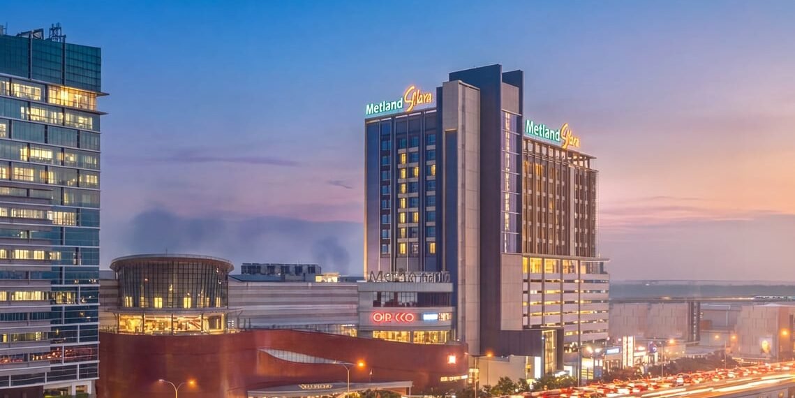 Metland Lakukan Tutup Atap Metland Smara Hotel Bekasi