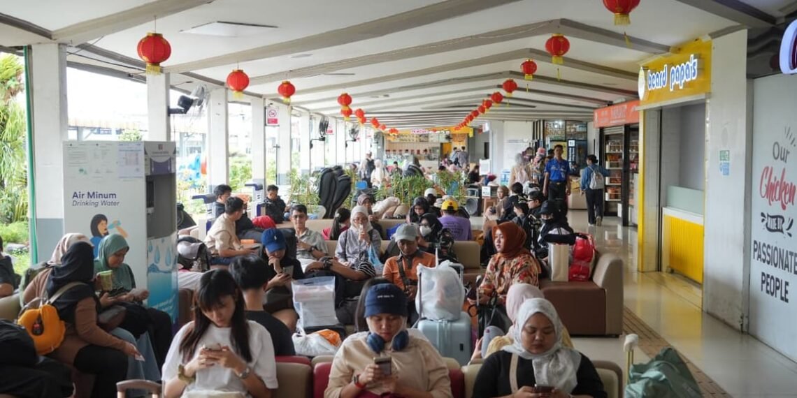 43 Ribu Pelanggan Telah Miliki Tiket KA Jarak Jauh dari Wilayah Daop 2 Bandung pada Libur Panjang Imlek 2026