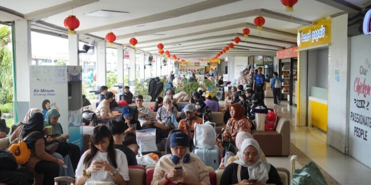 43 Ribu Pelanggan Telah Miliki Tiket KA Jarak Jauh dari Wilayah Daop 2 Bandung pada Libur Panjang Imlek 2026