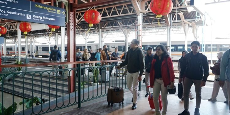 Libur Tahun Baru Imlek, KAI Daop 4 Semarang Sediakan 83 Ribuan Tempat Duduk