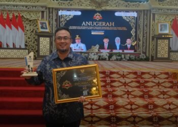 KAI Divre III Palembang Meraih Predikat Badan Publik Informatif Pada Anugerah Keterbukaan Informasi Publik Sumatera Selatan