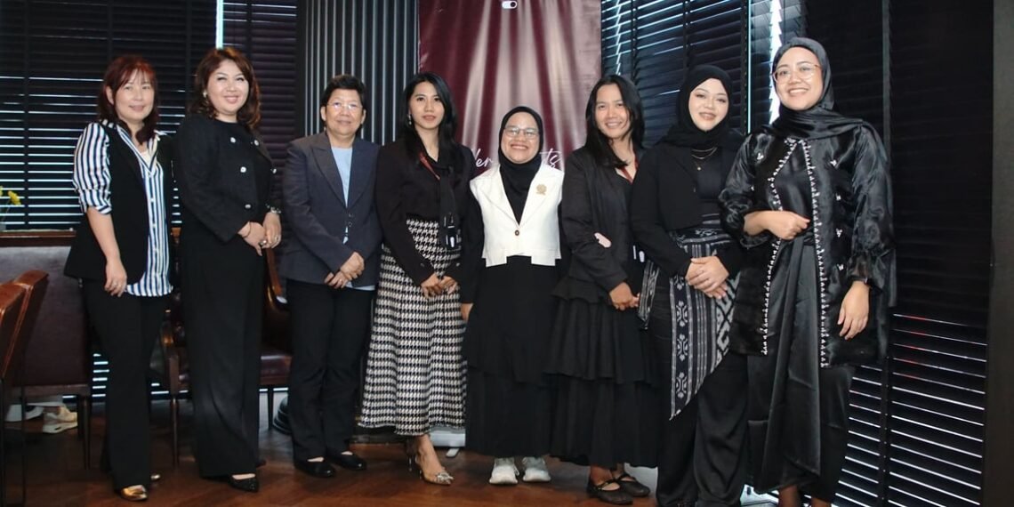 Saat Brand Lain Bakar Budget, Her Assets Society Semarang Bangun Sistem Mini Konsorsium