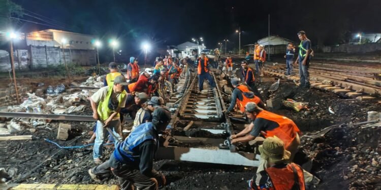 KAI Daop 9 Jember Perkuat Keselamatan Perjalanan KA melalui Upgrade Prasarana Sepanjang 2025