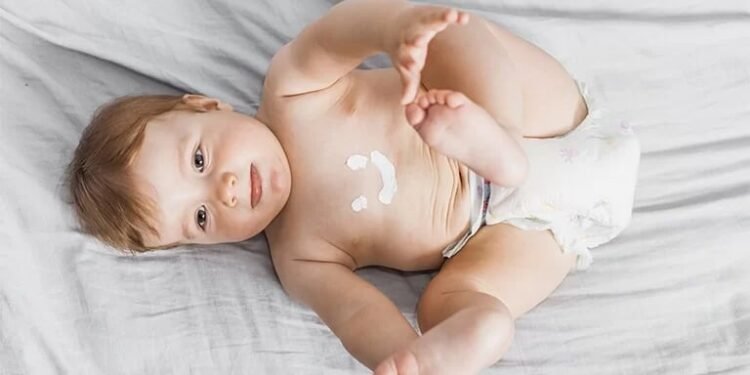 Kenali Kandungan Skincare Bayi: Mana yang Aman, Mana yang Sebaiknya Dihindari