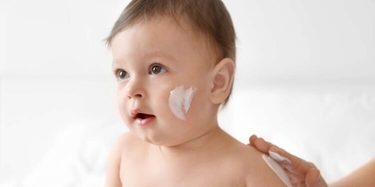5 Kandungan Penting dalam Skincare Bayi yang Wajib Diperhatikan Orang Tua