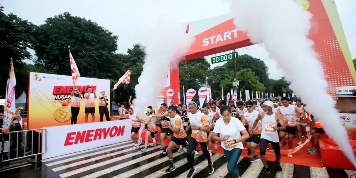 Dari Perayaan ke Aksi Nyata, 3.000 Enervon Family Immunity Kit Disalurkan ke Tujuh Daerah di Indonesia