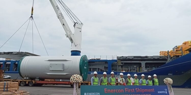 PTP Nonpetikemas Cabang Banten Tangani Ekspor Perdana Wind Mill Tower Tujuan Kanada