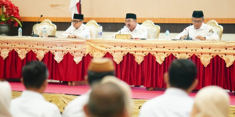 Wali Kota Adhan Ultimatum Seluruh Lurah, Wajib Maksimalkan Pelayanan