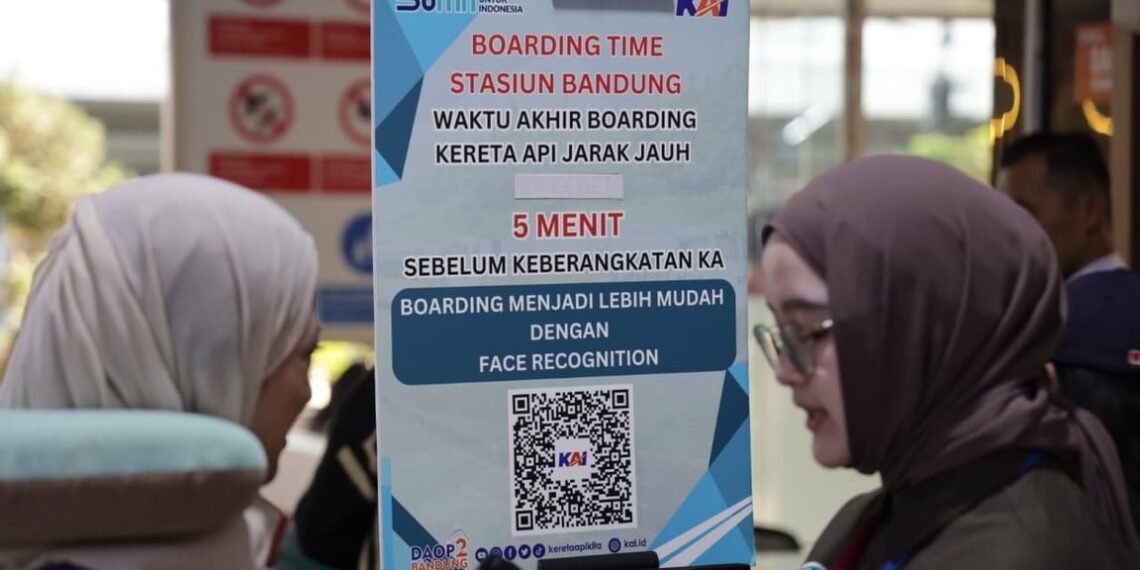 KAI Daop 2 Bandung Himbau Pelanggan Datang Lebih Awal ke Stasiun, Khusus Stasiun Bandung dan Stasiun Kiaracondong Boarding Ditutup 5 Menit Sebelum Jam Keberangkatan KA