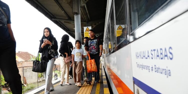 Mudik Lebaran Lebih Nyaman, KAI Divre IV Tambah Kapasitas KA Kuala Stabas