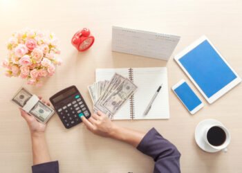 Cara Mengatur Keuangan Setelah Menerima THR Agar Tetap Stabil