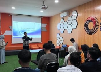 AI Center Makassar Dorong Komersialisasi Proyek AI Talenta Digital Menjadi Bisnis Berpendapatan Berkelanjutan