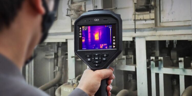 Deteksi Anomali Termal pada Aset Transmisi Listrik dengan Kamera Hikmicro