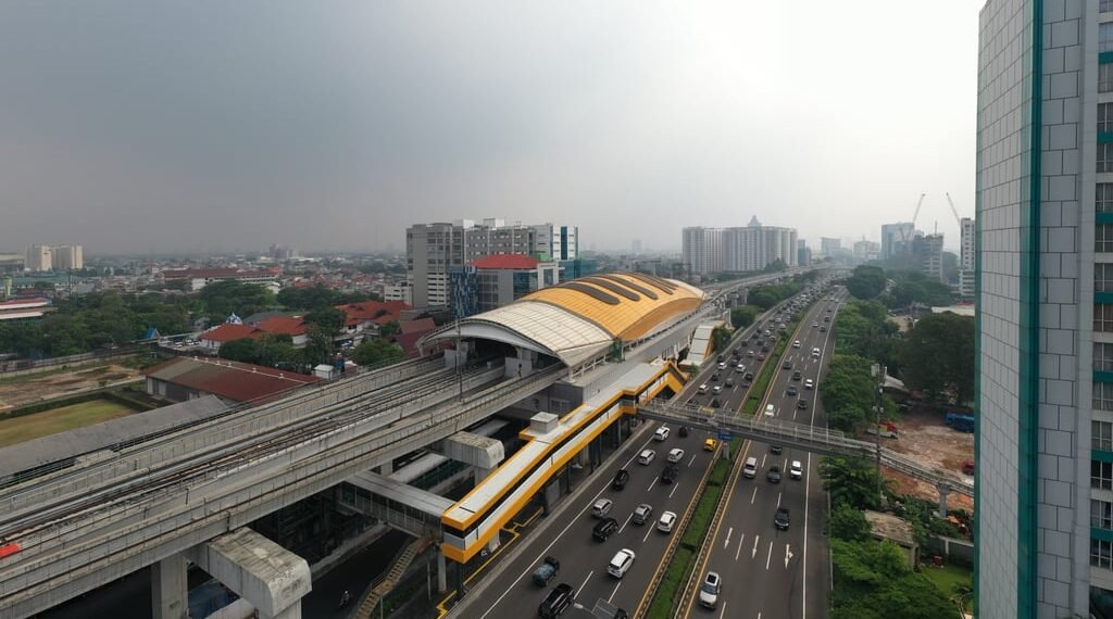 Dukung Mobilitas Lebaran, LRT Jabodebek Perkuat Integrasi Antarmoda dan Akses ke Destinasi Wisata