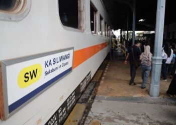 KA Siliwangi Jadi Primadona Lebaran 2026, Okupansi Tembus 201% di Lintas Cipatat–Sukabumi