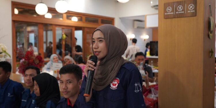 Pererat Silaturahmi Ramadan, KAI Logistik Gelar Buka Puasa Bersama Komunitas Railfans