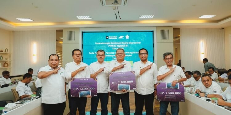 Holding Perkebunan Nusantara Perkuat Tata Kelola Berbasis Data, Akurasi Produksi Sawit PTPN IV Regional III Tembus 96,77 Persen