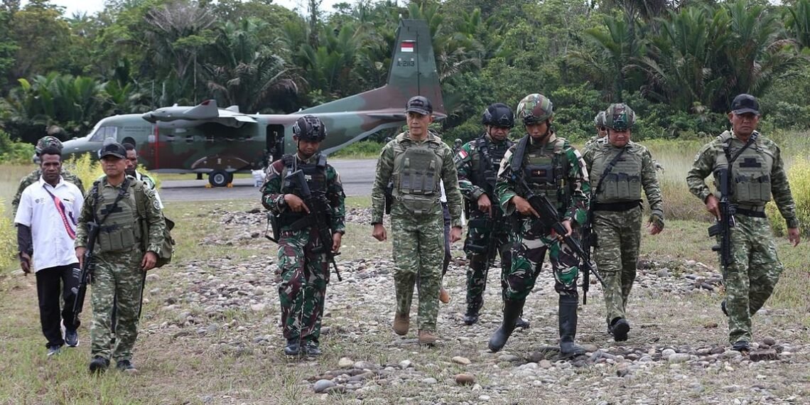 Pangkogabwilhan III Pastikan Bandara Perintis di Papua Kembali Aman dan Siap Beroperasi