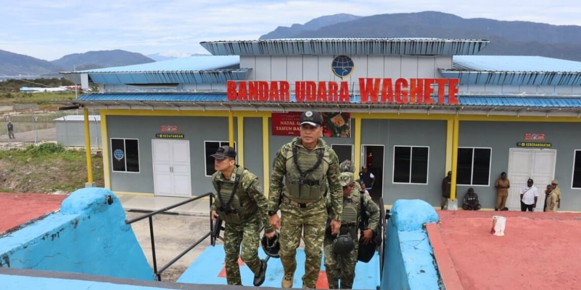 Bandara Perintis Papua Kembali Kondusif, Kepala Staf Kogabwilhan III Pastikan Aktivitas Masyarakat Segera Normal