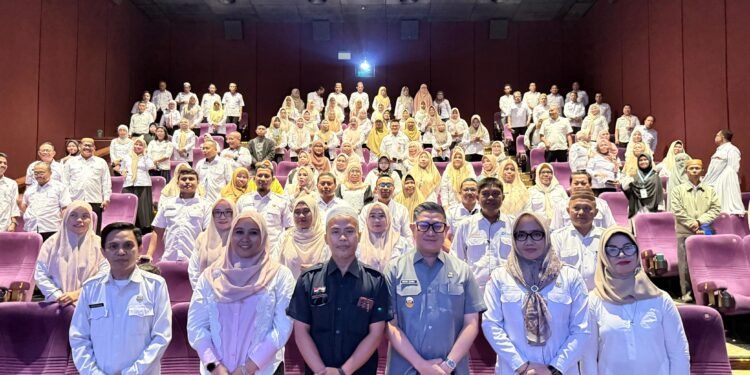 Wawali Indra Dorong Pengadaan Gadget Edukasi Bagi Pelajar