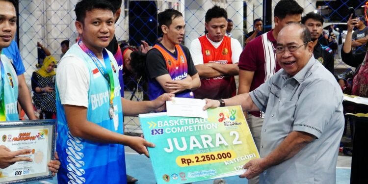 Turnamen Basketball 3×3 Resmi Ditutup, Sekda Ismail  Ingatkan Pentingnya Kebersamaan dan Sportivitas