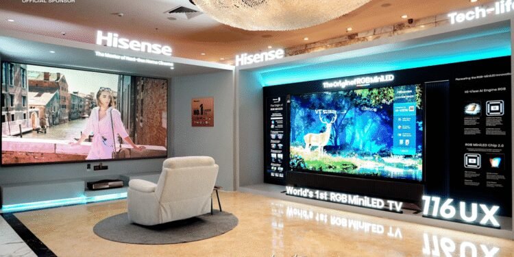 Hisense Kenalkan TV Flagship 116inci RGB MiniLED UXQ dan Laser Cinema L9Q di ASEAN Partner Conference 2026