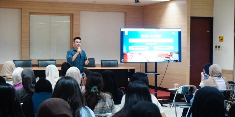 KAI Bandara Dorong Pemberdayaan SDM melalui Keterlibatan sebagai Dosen Tamu di Universitas Indonesia