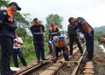 Update Penanganan Gogosan di Petak Jalan Cibeber–Lampegan, Sejumlah Perjalanan KA Siliwangi Dibatalkan Demi Keselamatan