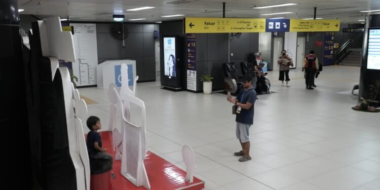 Mulai Rp5.000, Libur Long Weekend Lebih Praktis dengan LRT Jabodebek