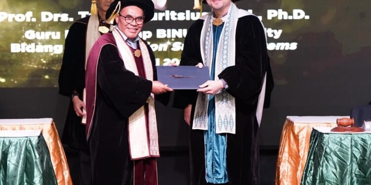 Prediksi Semakin Akurat, Tapi Keputusan Masih Sulit: Ini Sorotan Prof. Tuga Mauritsius dalam Pengukuhan Guru Besar di BINUS University