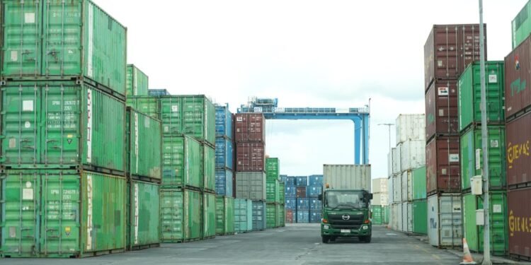 Pelindo Terminal Petikemas Tunjukkan Kinerja Positif di Tengah Gejolak Global