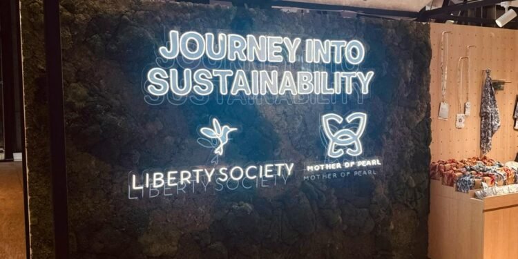 Journey into Sustainability Hadir di ARTCYCLE ASHTA District 8, Ajak Publik Melihat Potensi Baru dari Limbah