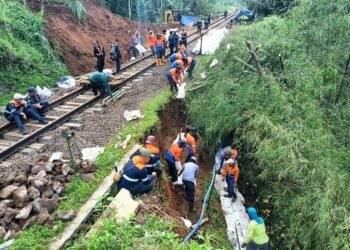Perbaikan Gogosan Dikebut, KAI Daop 2 Bandung Targetkan Esok Hari Operasional KA Siliwangi Kembali Normal