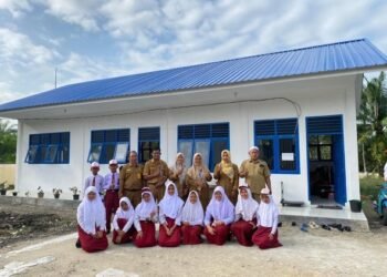 Respon Cepat PTPN Group Bangun Kembali Gedung Sekolah di Rokan Hulu Pasca Terbakar