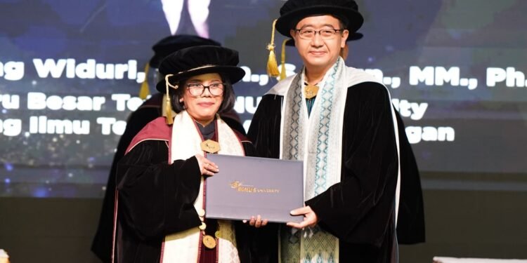 Di Era AI, Siapa Penjaga Integritas Audit? Ini Jawaban Prof. Rindang Widuri dalam Pengukuhan Guru Besar BINUS University