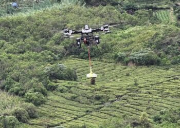 Drone Kargo DJI FlyCart 100 untuk Distribusi Logistik di Medan Ekstrem