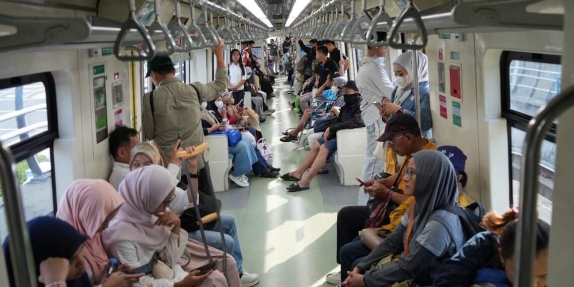 Long Weekend 1–3 Mei, LRT Jabodebek Operasikan 270 Perjalanan per Hari, Jadi Solusi Mobilitas Liburan Terintegrasi dan Terjangkau