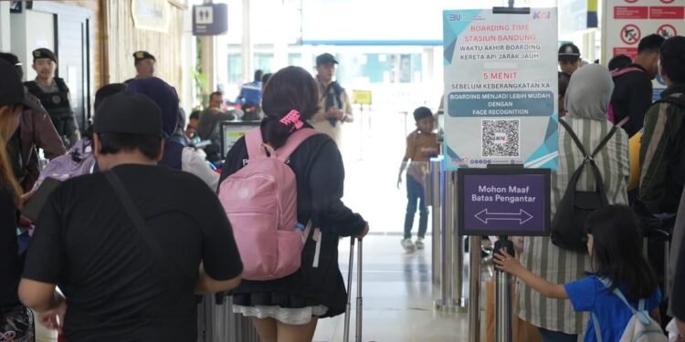 KAI Daop 2 Bandung Siapkan 57.106 Tiket KA Jarak Jauh, Okupansi Sudah Mencapai 86,3% pada Libur Panjang Peringatan Wafat Yesus Kristus April 2026