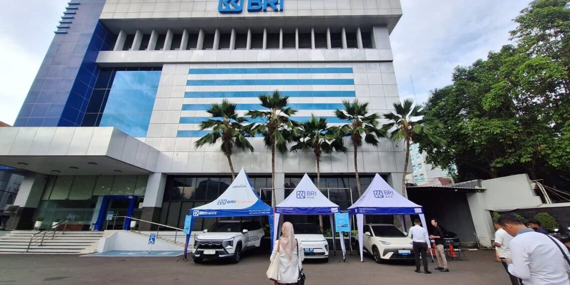 BRI Finance Hadirkan Solusi Kepemilikan Mobil Lebih Mudah di “BRI Goes to Office” BRI Veteran