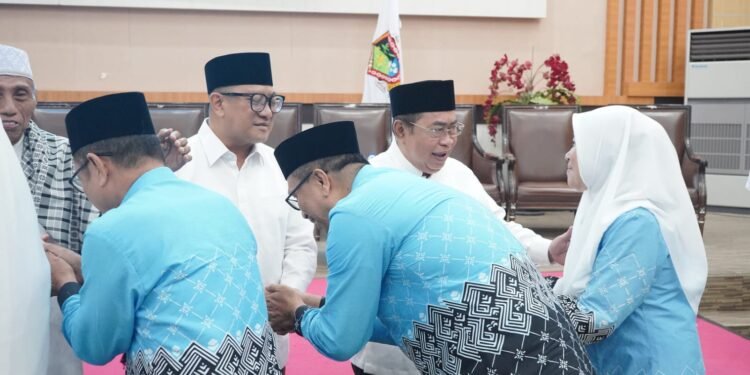 Lepas 264 Jamaah Calon Haji Kota Gorontalo, Ini Pesan Wawali Gorontalo
