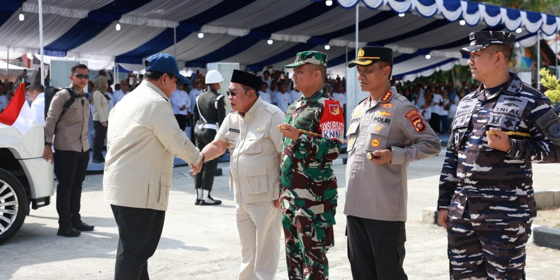 Presiden Prabowo dan Wali Kota Adhan  Satu Visi Bangun Kawasan Pesisir