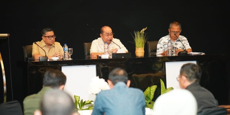 Camat dan Lurah Wajib Rangkul Tokoh Masyarakat