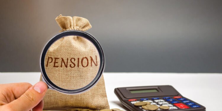 Tips Menyiapkan Pensiun Sejak Dini, Hidup Tenang di Masa Tua