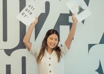 Ciri-Ciri Orang Sukses di Usia Muda, Ternyata Bukan Soal Flexing