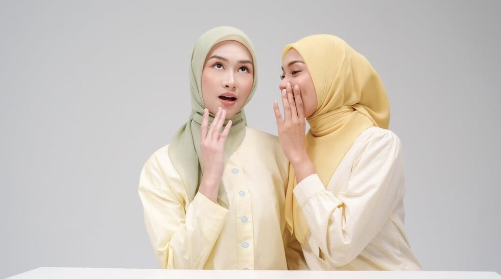 Mengusung Konsep Timeless Fashion, napocut Ungkap Rahasia Hijab Paris Tetap Tegak Paripurna Hingga 100x Cuci