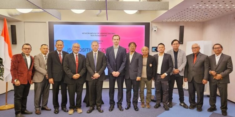 Positive Technologies Perluas Kolaborasi Pendidikan dengan Universitas di Indonesia untuk Melatih Para Profesional Cybersecurity