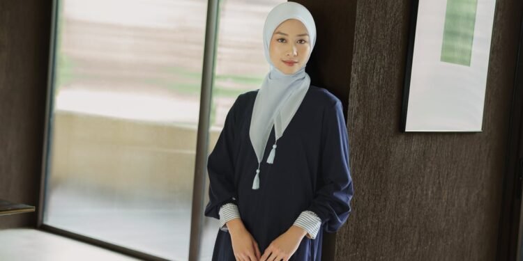 Bukan Cuma Hijab Paris Polos, napocut Kenalkan 4 Variasi Hijab Segiempat Paris Tegak Paripurna
